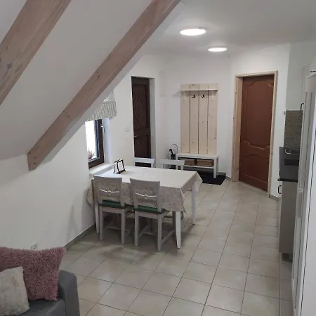 Appartement Kosbor Vendeghaz *