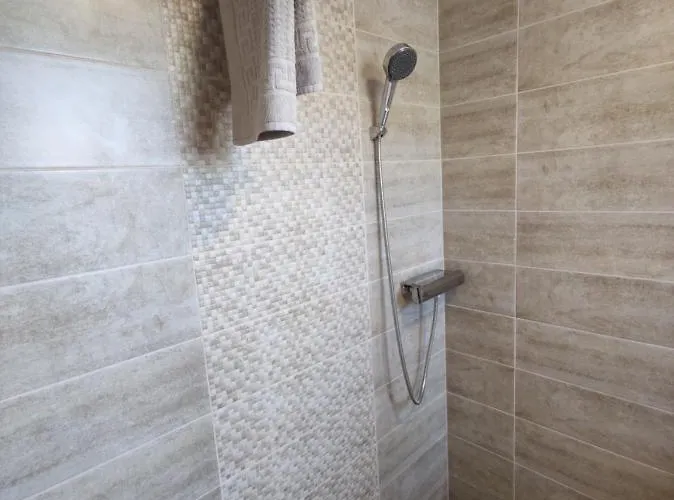 Kosbor Vendeghaz Apartament