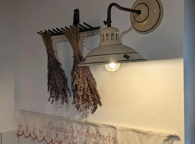Apartament Kosbor Vendeghaz Monoszlo