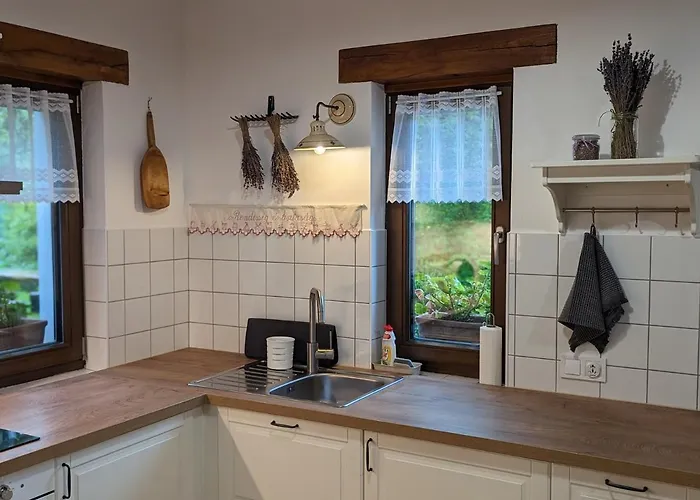 Kosbor Vendeghaz Apartament Monoszlo